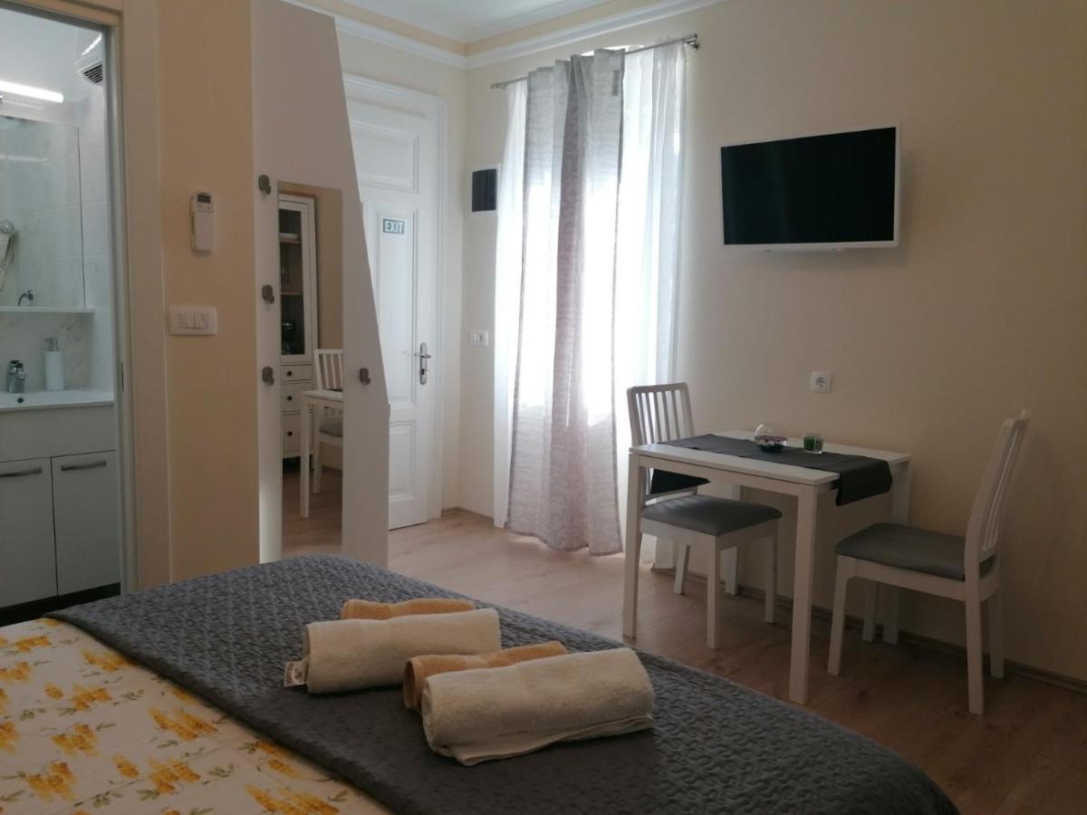 Apartman Lusetic Opatija Extérieur photo